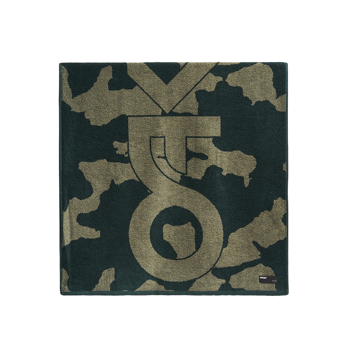 B1B CAMO TOWEL