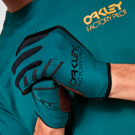 ALL CONDITIONS GLOVES